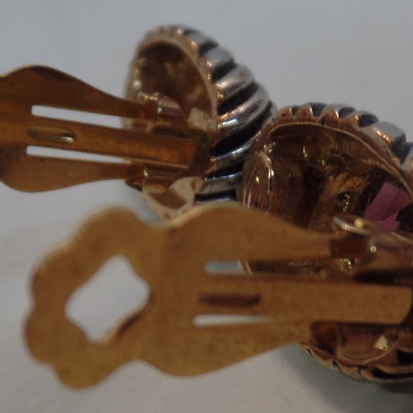 Vintage Gold & Silver Tone W Purple Stone CLIP On Earrings. Miss Jacksons Tulsa - Picture 4 of 12
